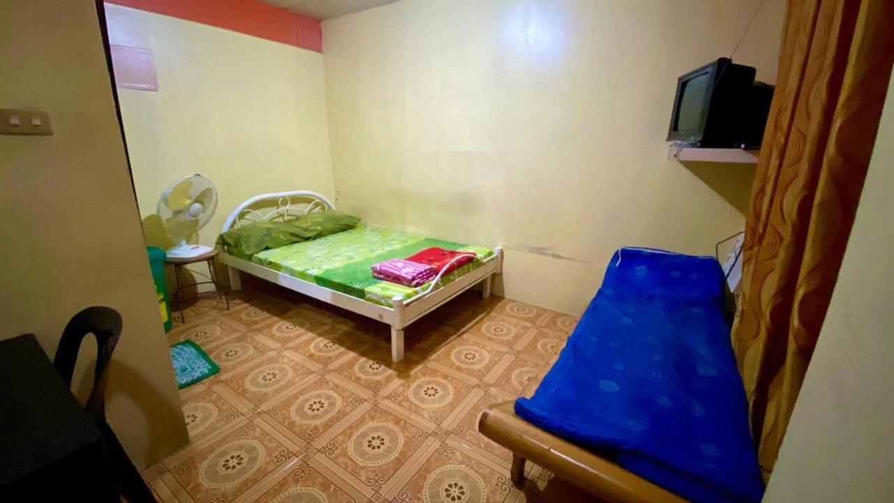 Belen Favila Transient Rooms Near Airport Terminal 3 Manila Exterior foto
